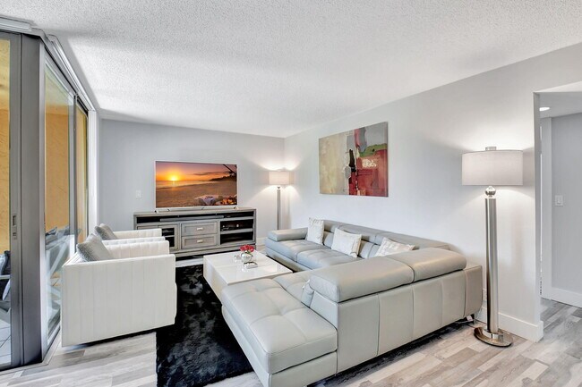 Foto del edificio - 2255 Lindell Blvd