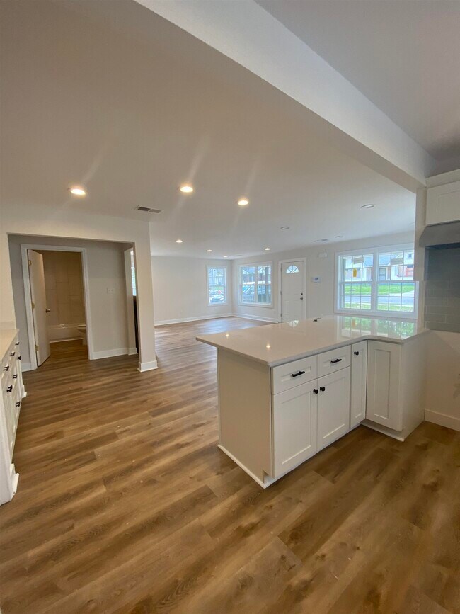 Foto del edificio - 788 N Merton St