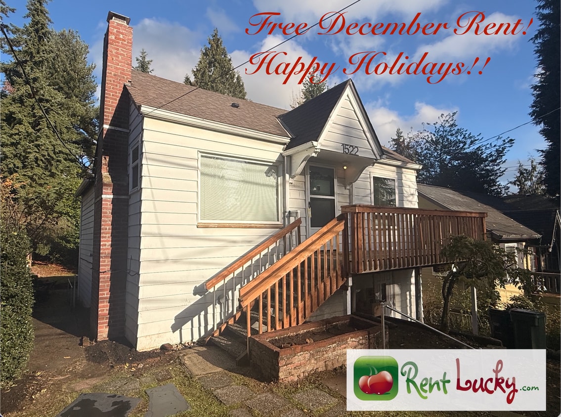 Free December Rent! Upper Unit 2BR/2BA Home in Maple Leaf – Amazing Finished Attic + Driveway Par... - Free December Rent! Upper Unit 2BR/2BA Home in Maple Leaf – Amazing Finished Attic + Driveway Par...