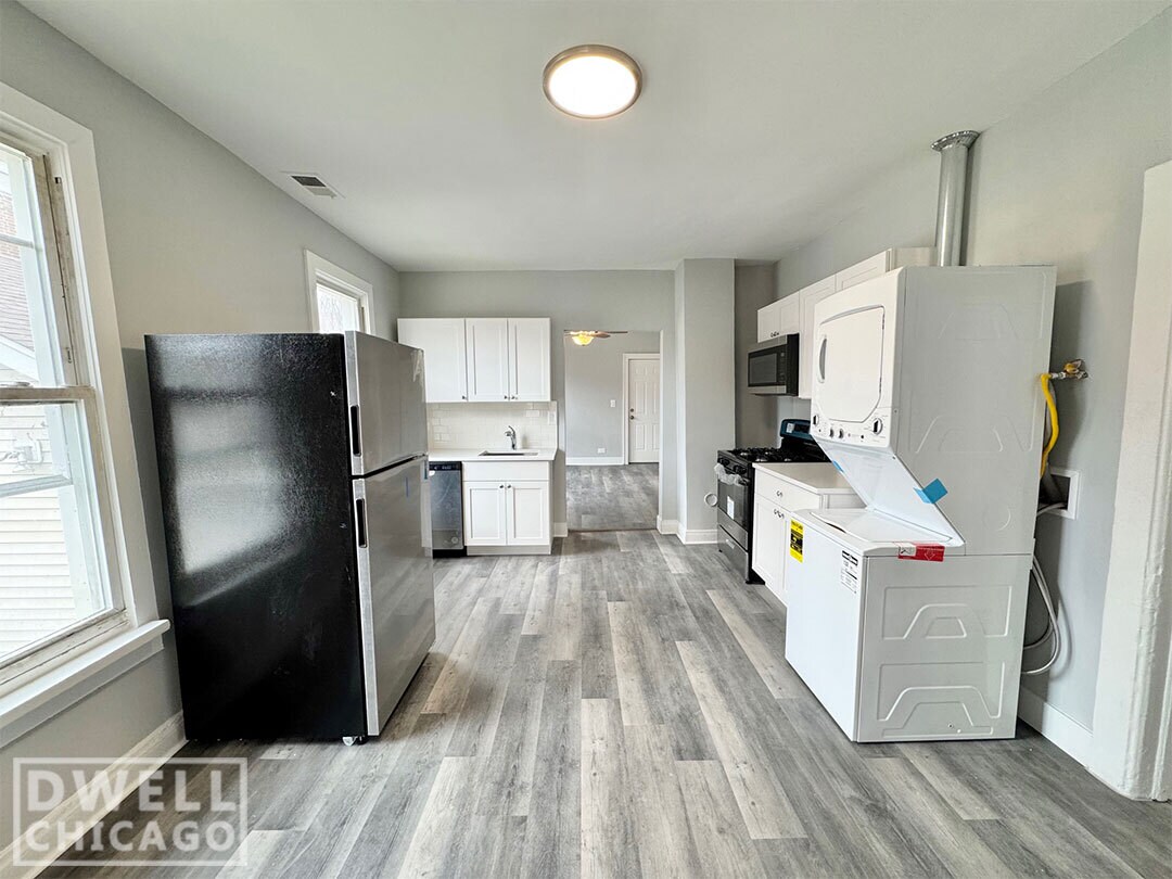 Foto principal - 1546 W Walton St