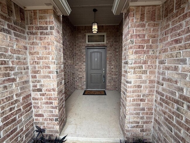 Foto del edificio - 7712 Windstone Dr