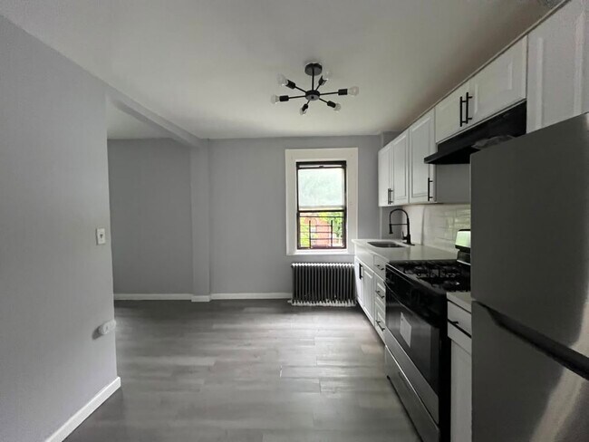 Foto del edificio - 54 Harrison Ave