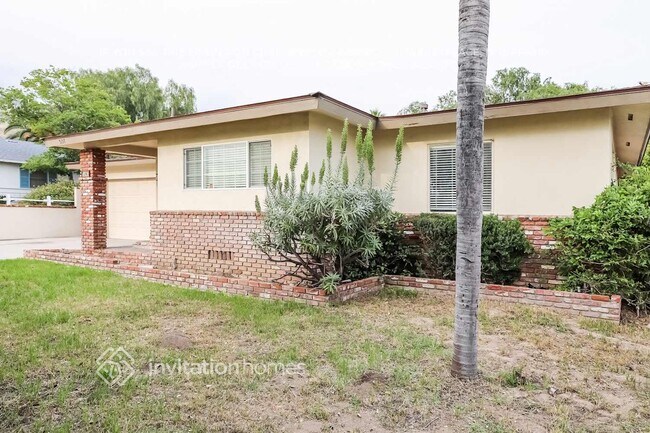 Foto del edificio - 5197 N Mountain View Ave