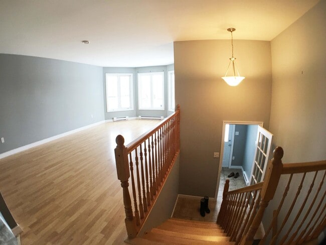 Building Photo - 24 Gil Eannes Drive