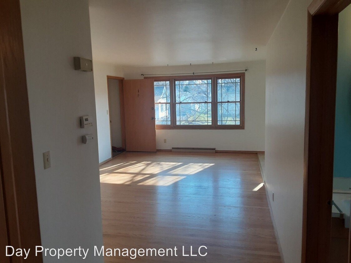 Foto principal - 1531 S Perkins St