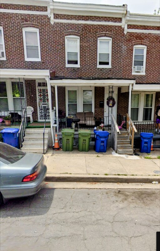 Primary Photo - 230 S Mt Olivet Ln