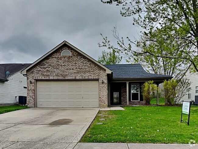 Building Photo - 703 Muirfield Dr