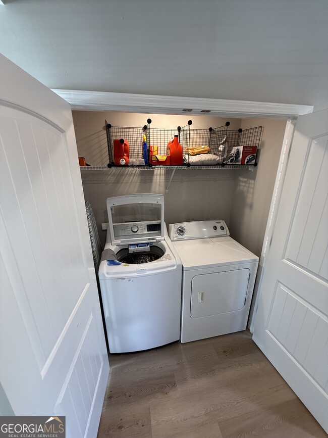 Foto del edificio - 108 Hidden Hls Dr