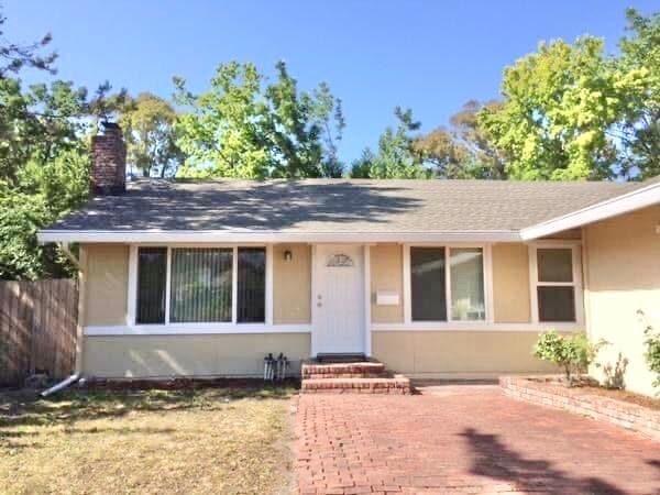 Primary Photo - 501 Myrtle Ave