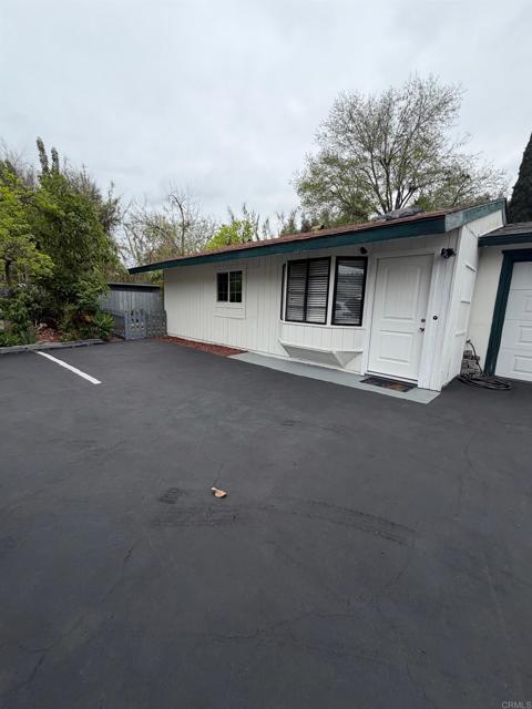 Building Photo - 227 Robelini Dr