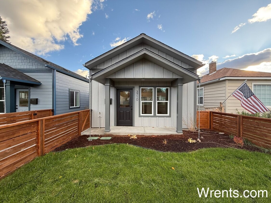 Foto principal - 3710-3712 E Liberty