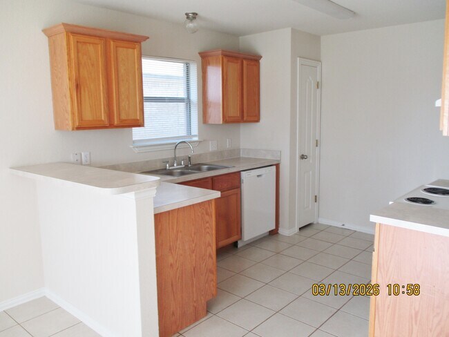 Building Photo - 536 Inwood Rd