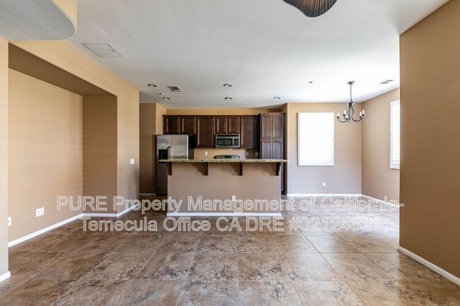 Foto del edificio - 44978 Bellflower Ln