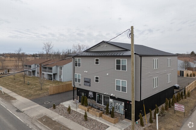 Building Photo - Rylie Court