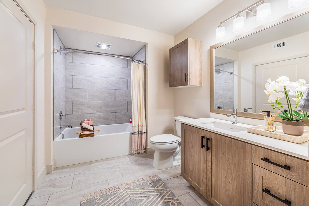 The Seaton Apartments Apartments in San Diego, CA Westside Rentals