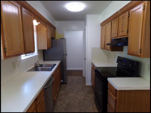 Building Photo - 11423 Birchwood Dr