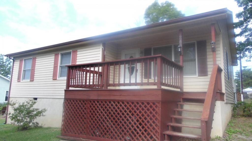 Foto principal - 263E. 34th Street