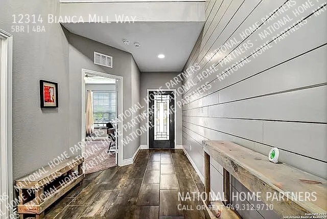 Building Photo - Rent to Own Totally Upgraded Property with...