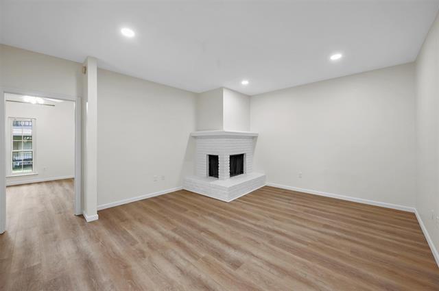 Foto del edificio - 2835 Keller Springs Rd