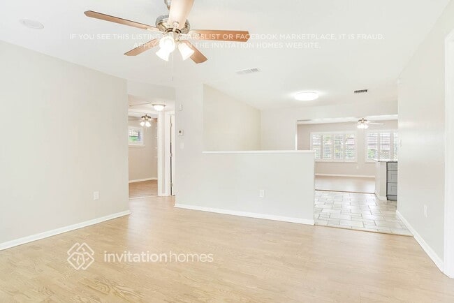 Building Photo - 6461 Yellowstone St