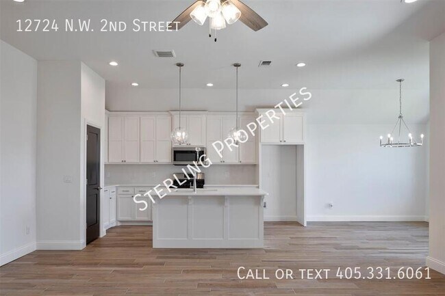 Building Photo - 12724 NW 2nd St