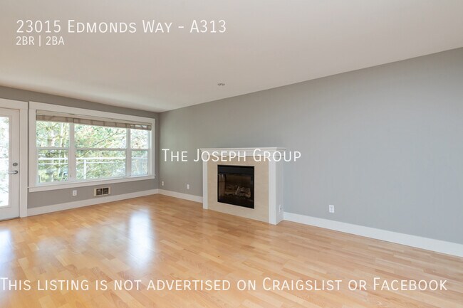 Building Photo - Gorgeous 2 bed/1.75 bath in Edmonds!