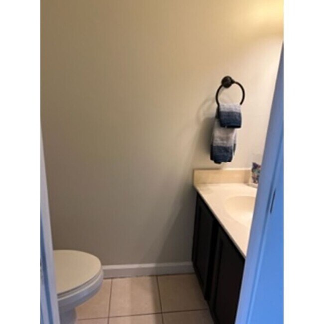 Foto del edificio - Surfside Beach Townhome- Long Term Rental