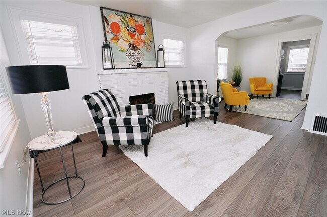 Foto del edificio - 1091 Neptune Ave