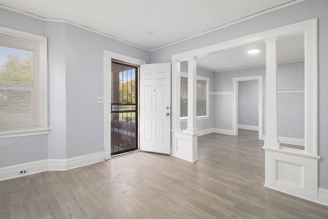 Building Photo - 3801 Ellery St