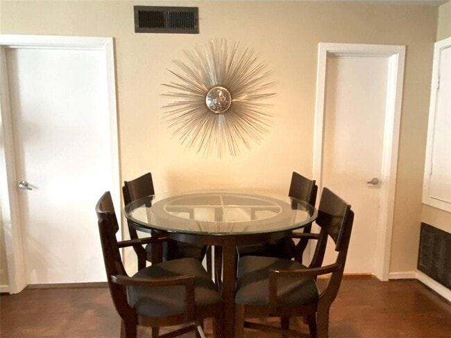 Building Photo - 2333 Bering Dr