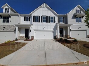 Building Photo - 1704 Pardee Dr