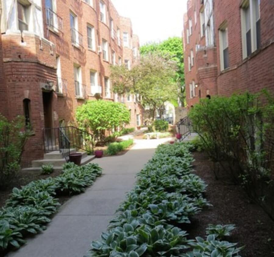 Primary Photo - 4130 N Kedvale Ave