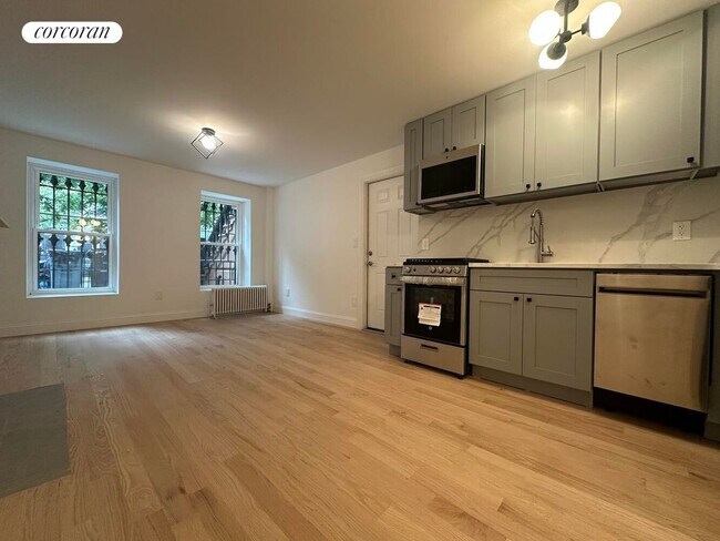 Foto del edificio - 489 Putnam Ave