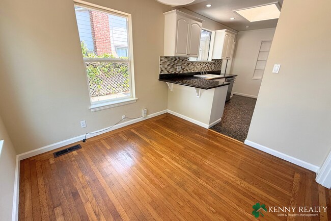 Building Photo - Charming 2 Bedroom, 2 Bathroom Home in San...
