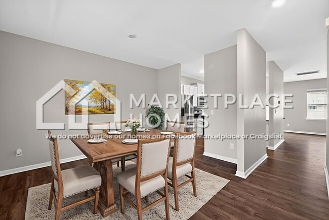 Foto del edificio - 923 Elliot Rd