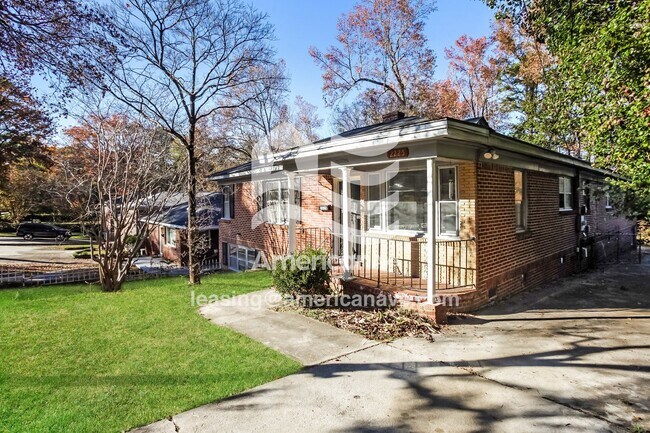 Foto del edificio - 2225 Lorick Ave