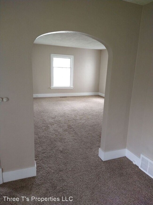 Foto del edificio - 4 br, 2 bath House - 1546 West Main Street