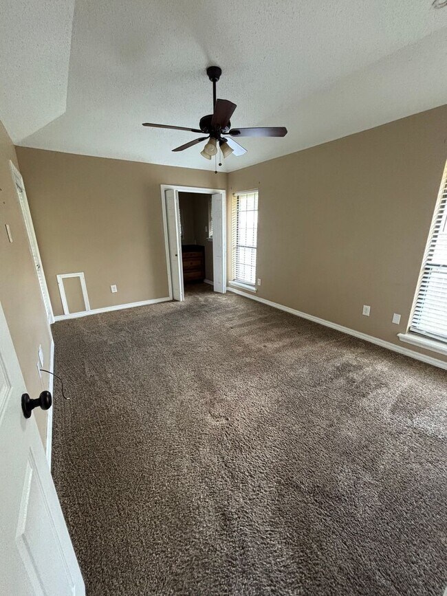 Foto del edificio - Beautiful 3 Bedroom Home in South Bossier