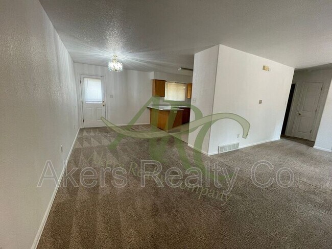 Foto del edificio - 2722 Poplar St