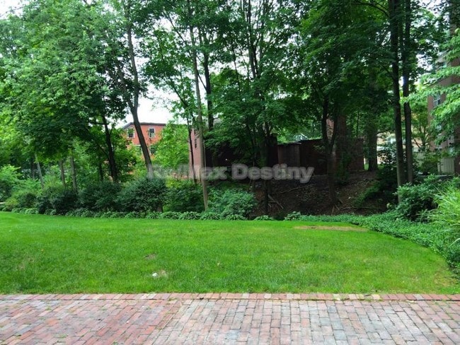 Building Photo - 1 Watermill Pl