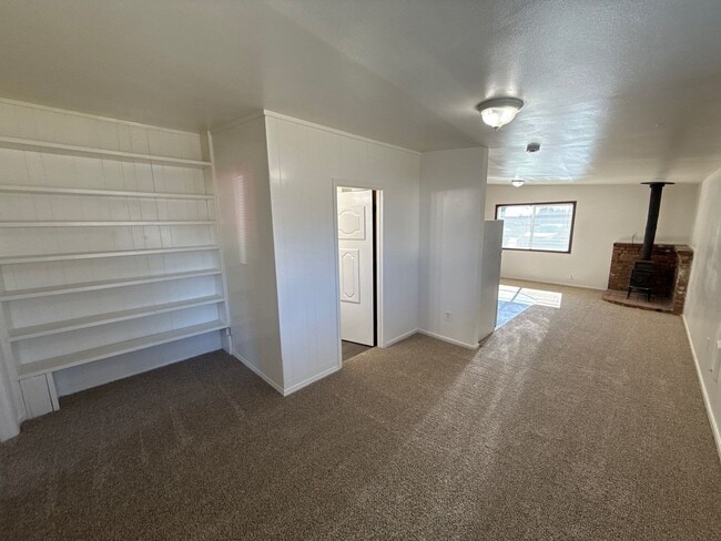 Foto del edificio - 3010 Phyllis St NE