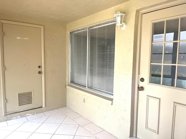 Foto del edificio - 536 Shady Pine Way