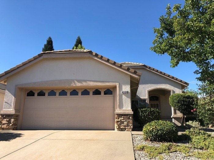 Foto principal - 4220 Napa Loop