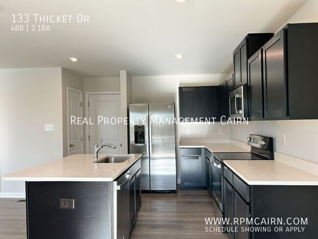 Foto del edificio - 133 Thicket Dr