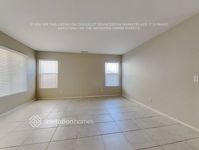 Building Photo - 38646 Annette Ave