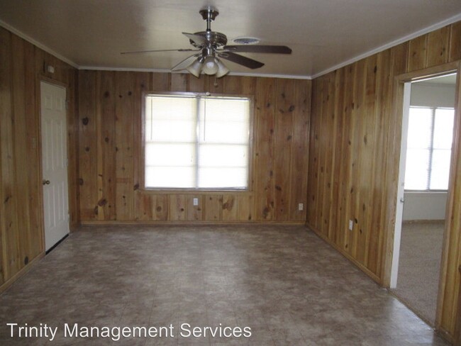 Building Photo - 3 br, 1.5 bath House - 310 Garner Rd.