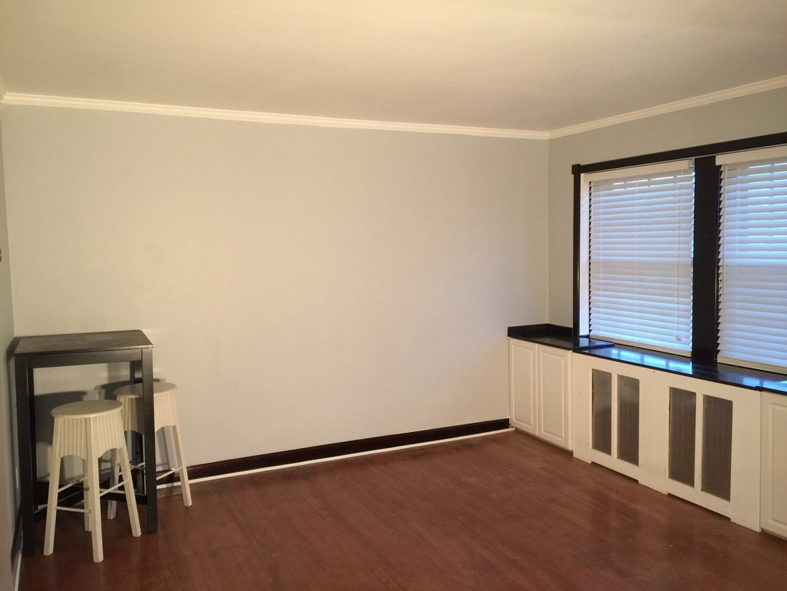 Foto principal - 2813 Clearview Ave