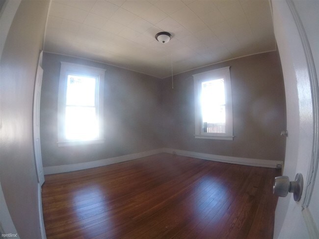 Foto del edificio - 73 Woodward Ave