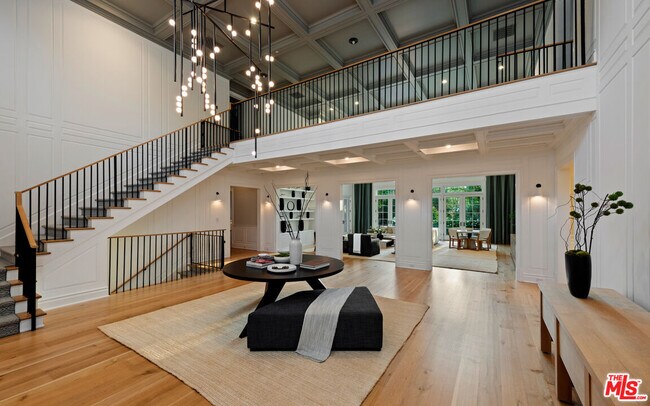 Foto del edificio - 491 N Tigertail Rd