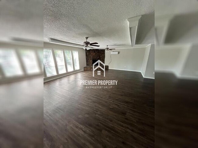 Building Photo - 5071 Holly Ridge Dr